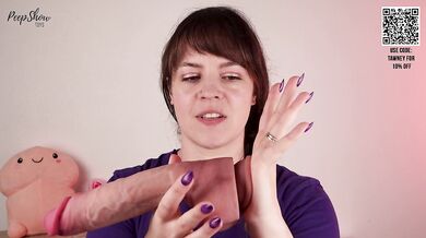 Educational Sex Toy Review - Solina Maxima XXL Vanilla Silicone Dual Density Suction Cup Dildo