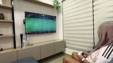 Let's play FIFA together until I come.