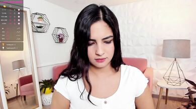 Toy-Fucked Hairy Pussy – Naughty Webcam’s Facesit Dream