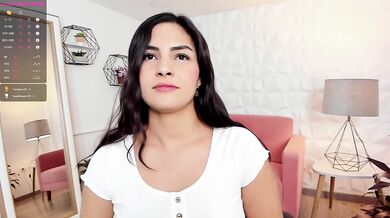 Toy-Fucked Hairy Pussy – Naughty Webcam’s Facesit Dream