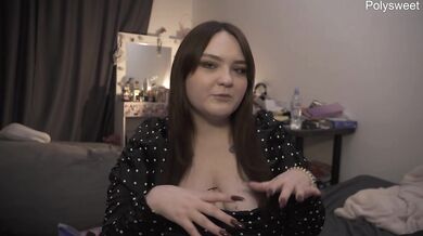 Porn story - Pegging on a train at night with a beautiful woman