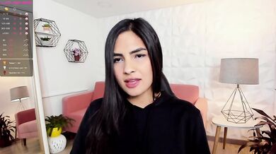 Jiggly Booty Bounce Party – BBW Webcam’s Natural Lure