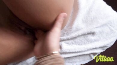 Slim girl with a beautiful body having sex in bed - she likes big dicks
