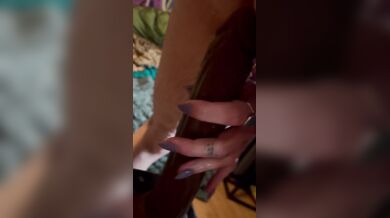 Large dildo in ass