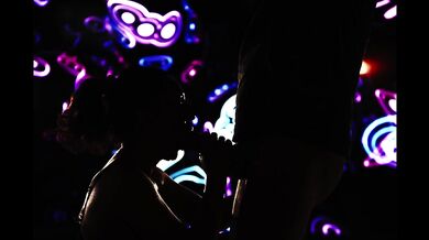 Happy ending Disco blowjob