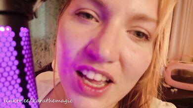 silent caresses on damp pussy spark wild orgasm
