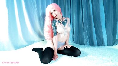 Pink Moans Teaser