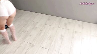 The wife was doing repairs and painting the table, her husband's best friend came and gave her a big dick to suck! He finished off his whole face!