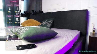 Fast-paced fingering fuels her big ass arousal