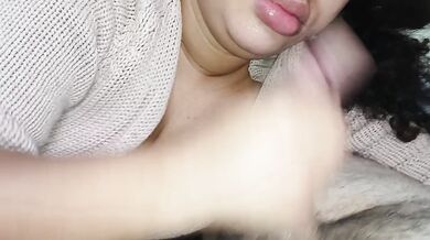 sucking balls, very gaggig and deep throat pov‍