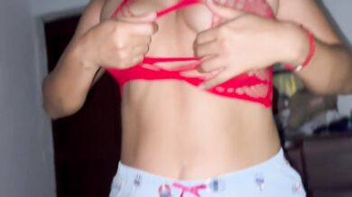 Her big tits make me cum with her huge natural breasts! Excellent Russian blowjob