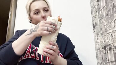 SLAVIC PRETTY BLONDE GOT SO HUNGRY AND STUFFING HERSELF WITH HUGE SHAWERMA TILL HER BELLY IS BURSTING