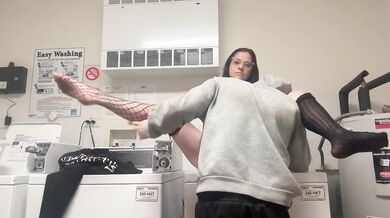 Neighbor finds me in laundry room then pounds this pussy onlyfans @avababy1228
