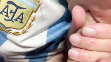 The Argentinian woman loves to pump my penis until I ejaculate a lot of milk