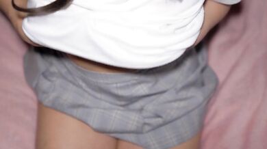 DULCE y CALIENTE es mi CUÑADITA!! Hermosa ESTUDIANTE PUTA es cogida con su UNIFORME