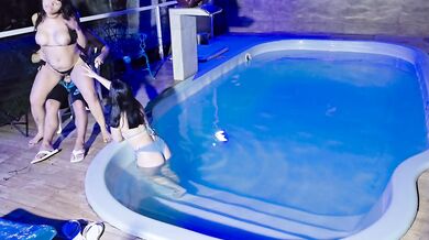 Caught! by two brunettes masturbating in the condominium's public pool