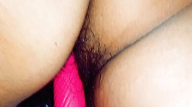 ¡La apasionada cogida perrito de madrastra y salvaje dick twerk termina en una explosión masiva de creampie!