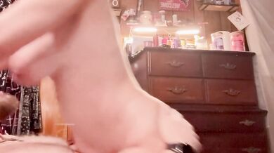 Pawg slut sucking hard cock of husbands enemy