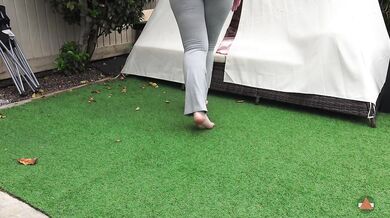 Assjob leads to creampie ignorance