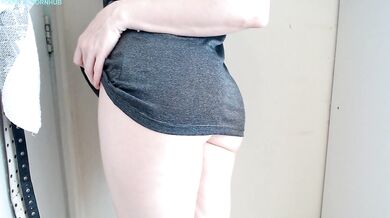 Beautiful woman with soft, snow-white skin, big breasts and pink pussy masturbates # Big ass # Fingering her pussy