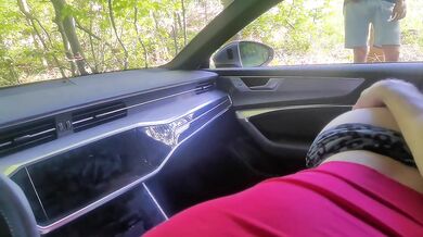 Blowjob in car - we got caught and watched by stranger voyeur