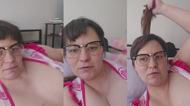 Amy Shows Kink