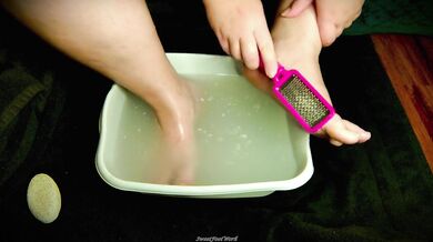 Cum Take Your Place and Worship and Drool Over My Big Beatiful Bare Feet As I Do My Self Pedicure Footbath