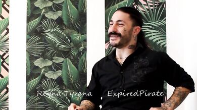 LA ENTREVISTA CON REYNA TYRANA SE PONE CALIENTE
