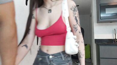 Sexy Content Creator – Her First Threesome Experience (Chavitaxxx)