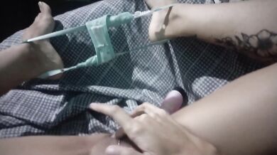 PULSE RACING, ASS TREMBLES BENEATH BARE SKIN