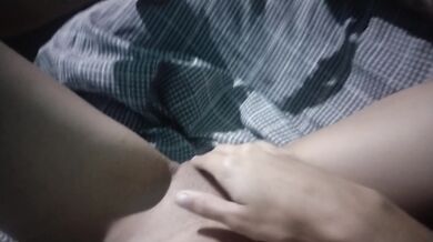 PULSE RACING, ASS TREMBLES BENEATH BARE SKIN