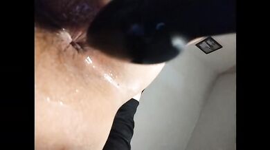 Mi primer anal dilatandome