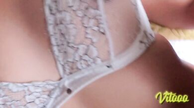 Beautiful Latina lying down with legs open - Tight pussy