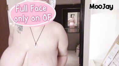 Showering BBW with big tits and hairy pussy
