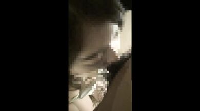 旦那がリモート会議中、お風呂場に忍び込んでサクッと制欲解消する不倫妻