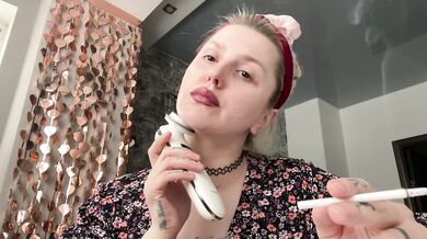 YOUR STEPMOM FACE ROUTINES N SMOKING HOT