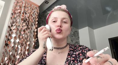 YOUR STEPMOM FACE ROUTINES N SMOKING HOT