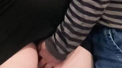Anita Feet fingers tight pussy under public lights