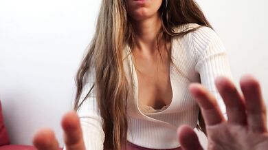 I HELP TREAT YOUR MIGRAINE ASMR GIRLFRIEND