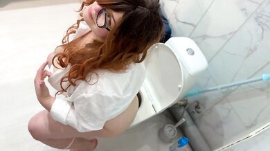 stepson accidentally saw stepmom in the toilet and she asked for blowjob and anal sex