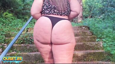 OUSET'S BIG ASS DRIVES WILD STREET SEDUCTION