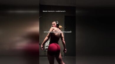 18yo TikTok Star Gets Railed Until She Screams During Livestream – Cum Shot!