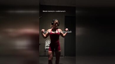 18yo TikTok Star Gets Railed Until She Screams During Livestream – Cum Shot!
