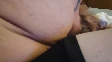 Amateur Pawg Gives Neighbor BJ While He Brings Her To Loud Climax