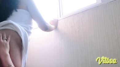 Skinny girl giving herself completely to her boyfriend, watch as he ends up fucking her doggy style