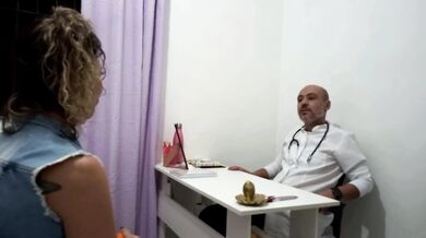 Orthopedist’s Exam Turns Into a Steamy Encounter