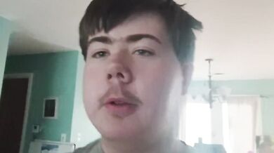Face reveal
