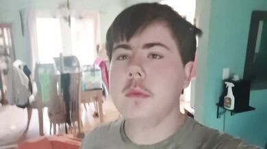 Face reveal