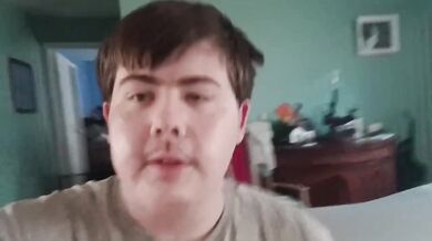 Face reveal