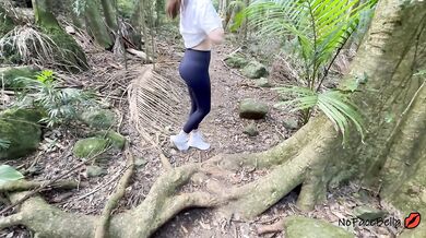 Step Sister Teased Me With Her Big Ass On Public Hike, Took Her Home And Gave Her A Huge Creampie! - Amateur NoFaceBella